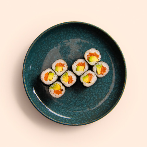 Hosomaki Salmón y aguacate